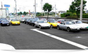 屋外展示スペース -img-